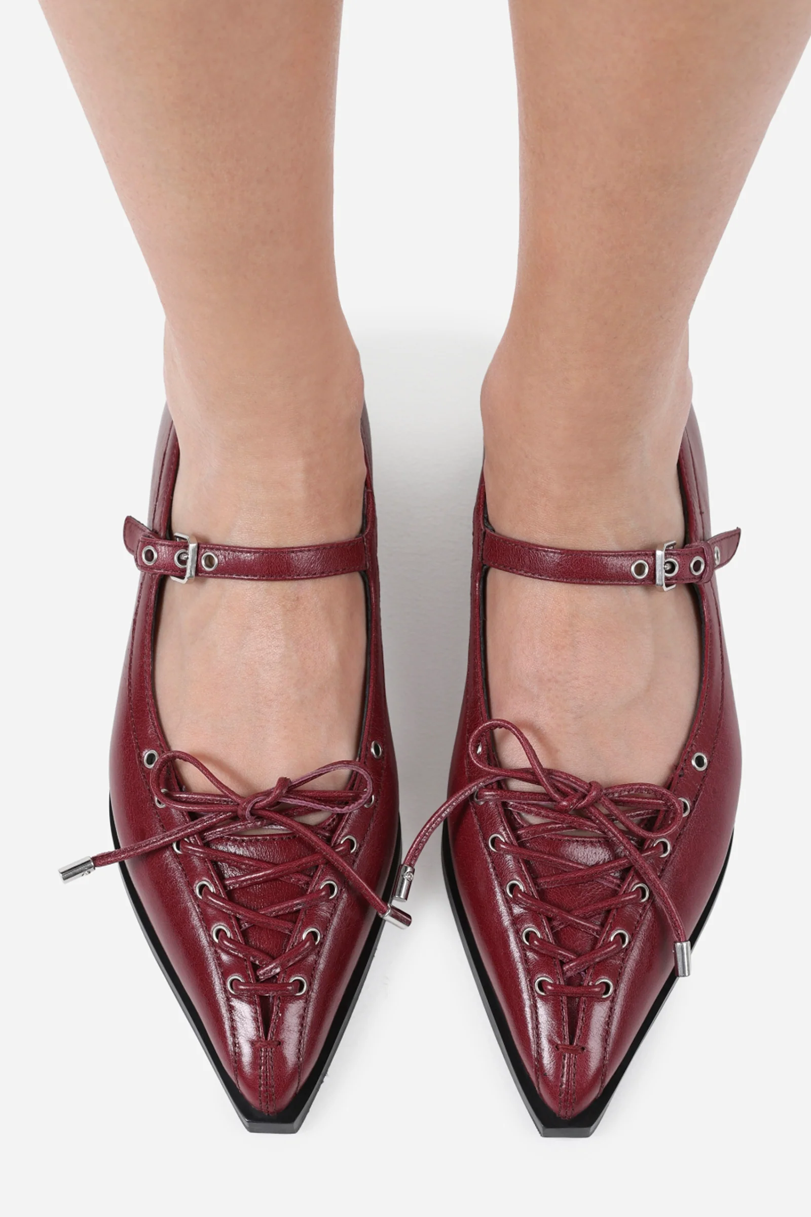 laur-ynn | winter oxblood - Image 4