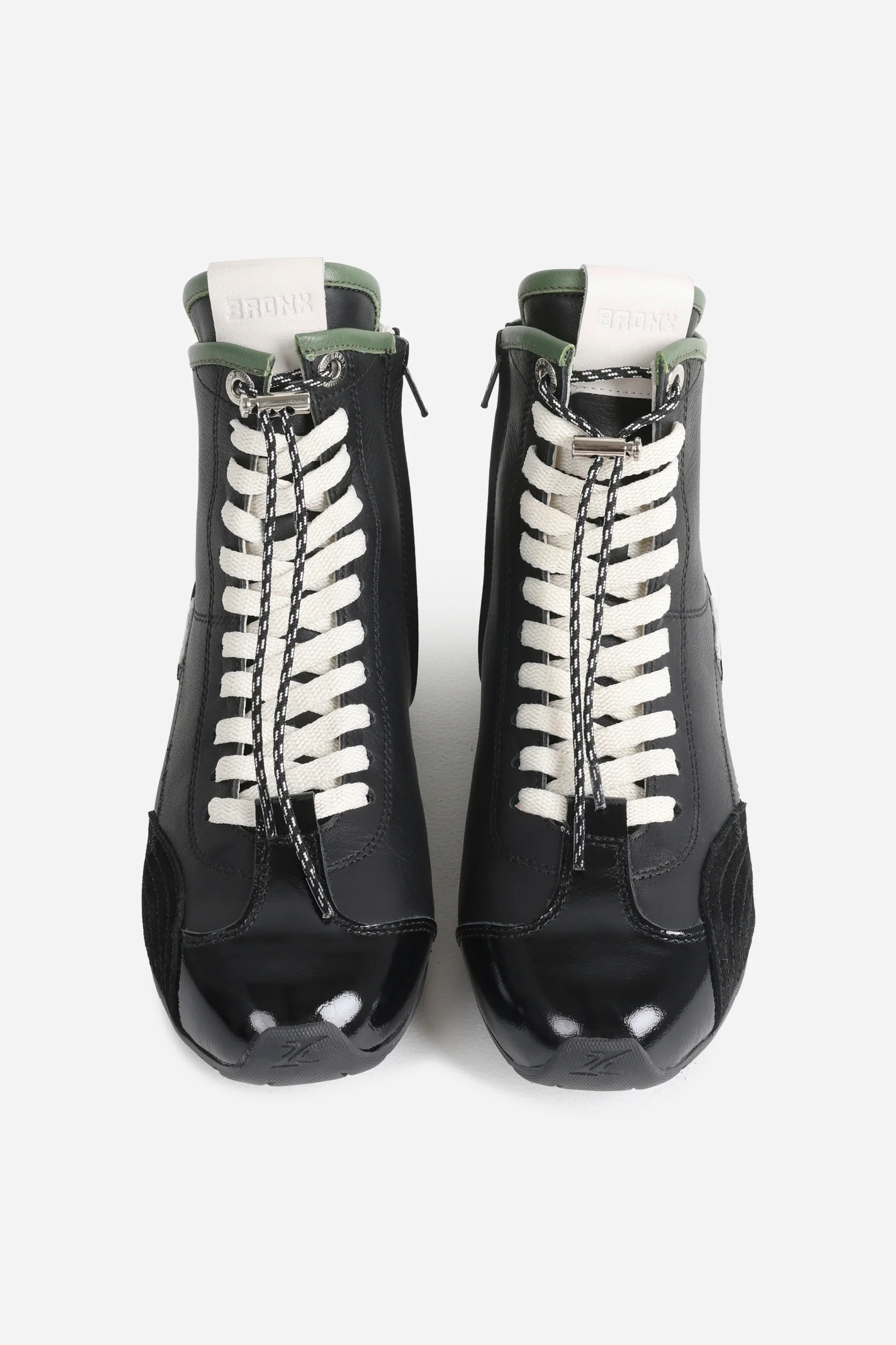myr-aa | black/off white/green - Image 3