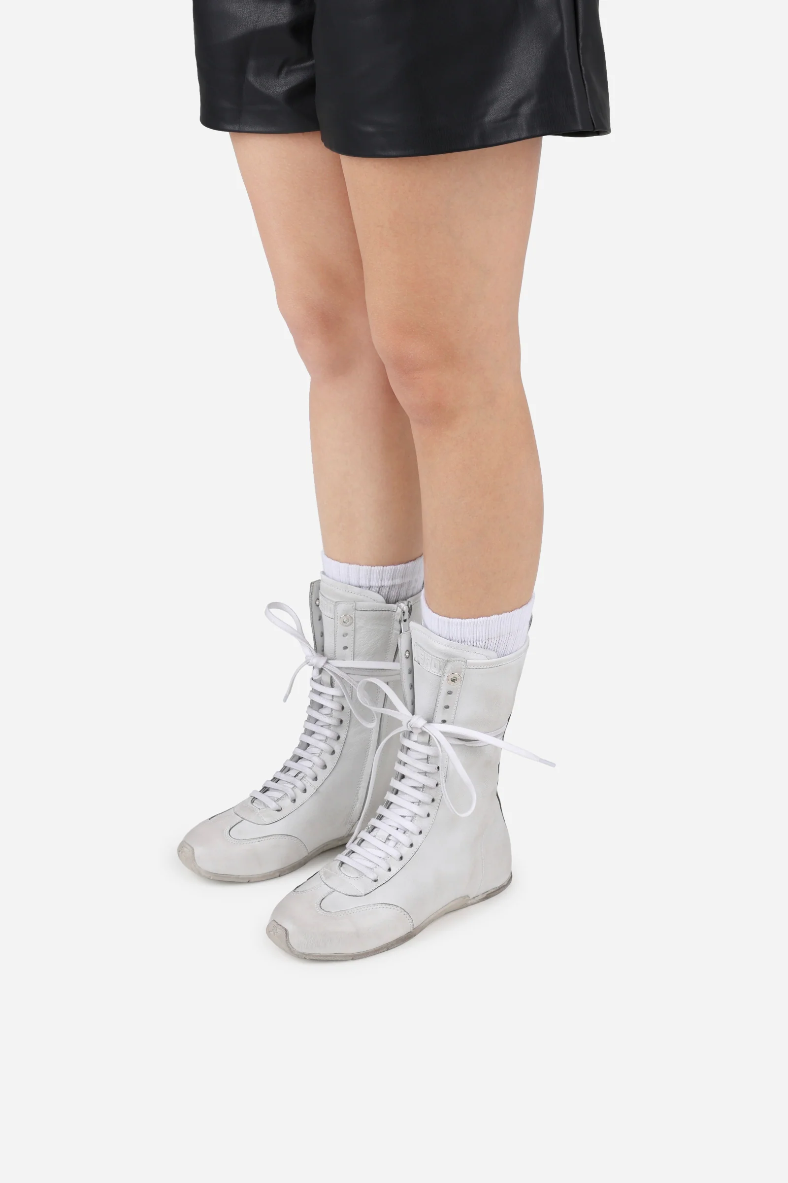 myr-aa | off white - Image 3