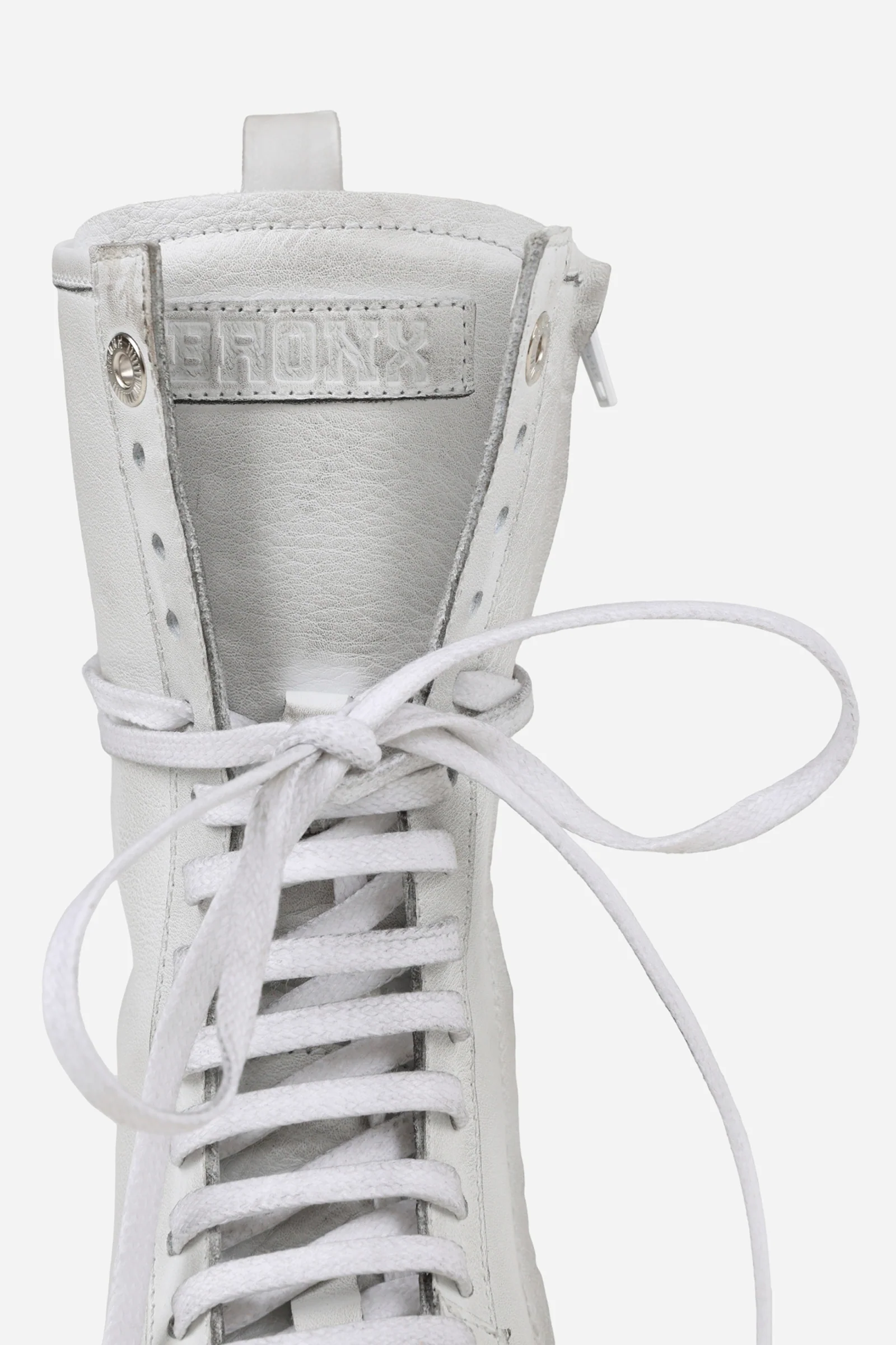 myr-aa | off white - Image 7